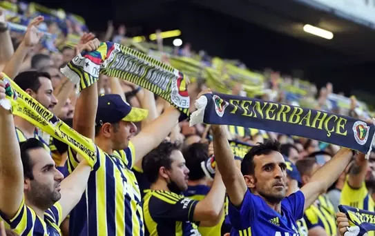 Taraftarlar heyecanlı! Fenerbahçe iki bomba birden patlatacak