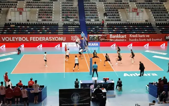Sungurlu Belediyespor, TVF Spor Lisesi'ni 3-0 Yendi