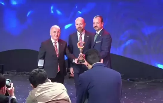 Türk Dünyası İçin Hazar Şiir Akşamları
