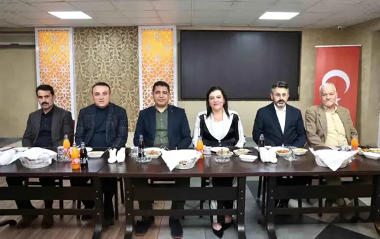 Emrullah Aydın'a Veda Yemeği