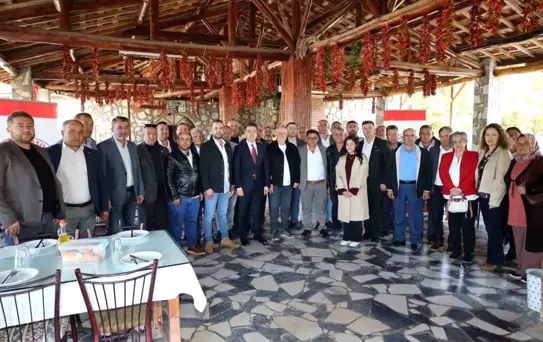 Karacasu'da Muhtarlarla İstişare Toplantısı