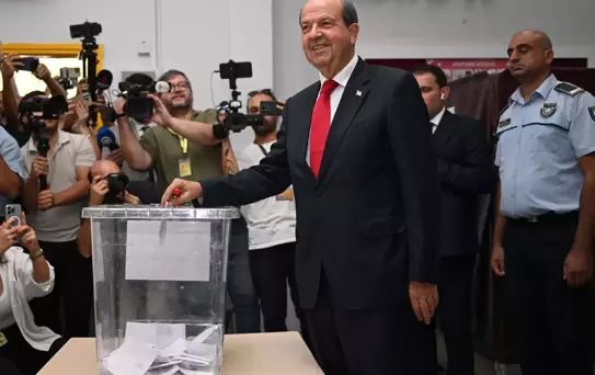 Ersin Tatar'dan seçim yenilgisi sonrasında ilk açıklama: Seçmen böyle takdir buyurdu