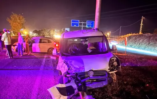 Malatya'da İki Trafik Kazası: 3 Yaralı