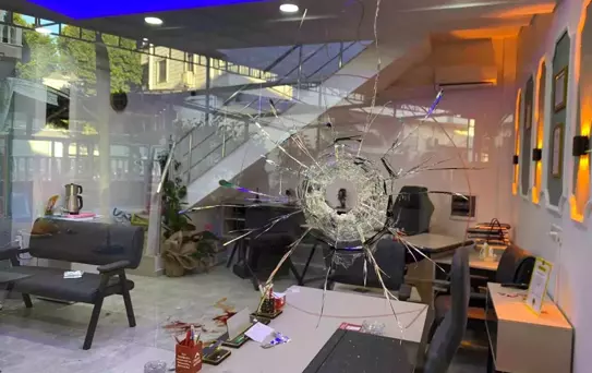 Antalya'da Silahlı Kavga: 2 Ölü, 1 Yaralı