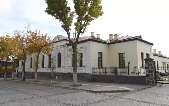 Kars'ta Baltık Mimarisi ile Tarih Yeniden Canlanıyor