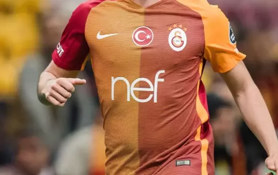 Fenerbahçe'de oynamış Galatasaray'da şampiyonluklar yaşamıştı! 31 yaşında kulüpsüz kaldı