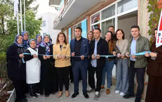 Hasanağa Mahallesi'nde Kadın Dayanışma Derneği Merkezi Açıldı