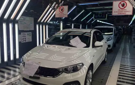 Bursa'da Fiat Egea ve Doblo Üretimi Devam Edecek