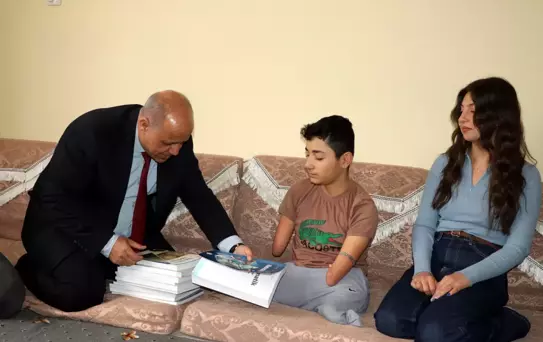 Nakşin'in Lise Eğitimi Evde Başladı