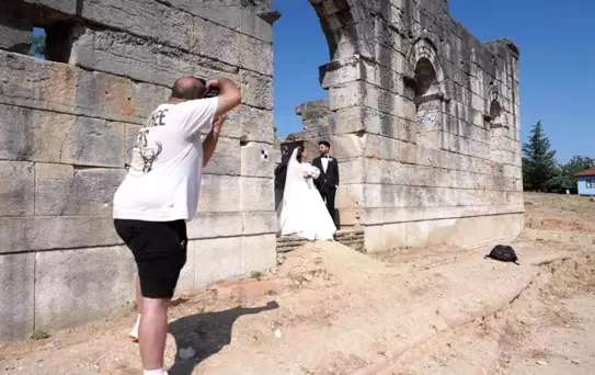 Konuralp Antik Tiyatrosu, Düğün Çekimlerinin Yeni Gözdesi