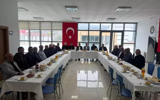 Muhtarlara 19 Ekim Kutlaması