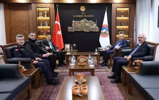 Bakan Yardımcısı Aktaş'tan Vali Çiçek'e Ziyaret