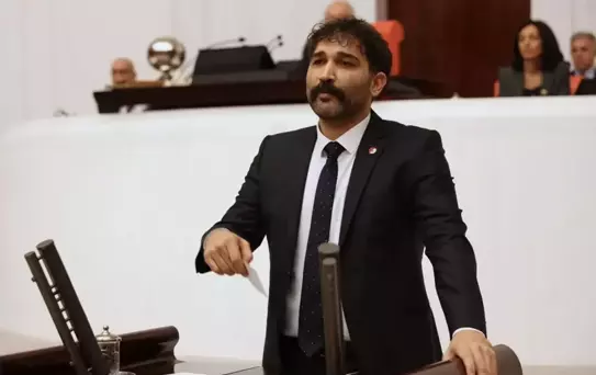 Barış Atay, üç partinin adını saydı: Bunlardan arkadaşım olamaz