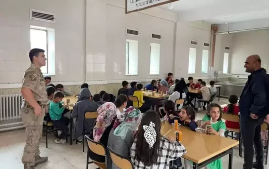 Gercüş'te Öğrencilere Jandarma Eğitimi