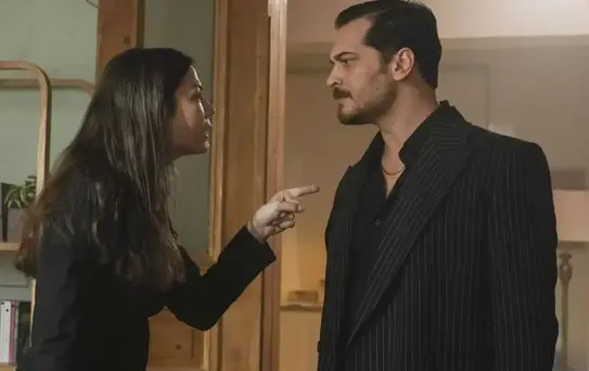 Kıvanç Tatlıtuğ ile komşu oldu! Çağatay Ulusoy'un yeni adresi