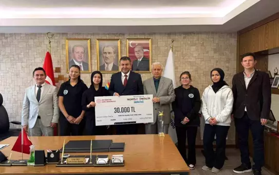 Gediz Kız Anadolu İmam Hatip Lisesi'nden Ulusal Başarı