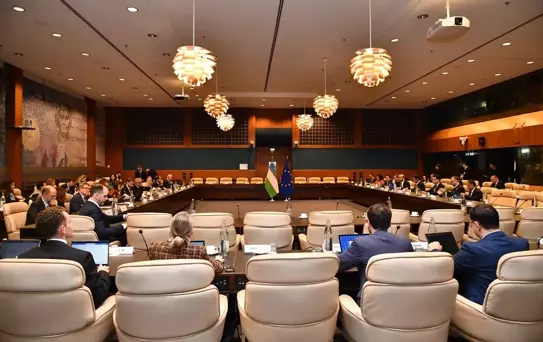 Özbekistan-AB İşbirliği Toplantısı Lüksemburg'da