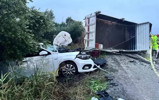 Yağışlı hava kazaya neden oldu! Bilanço ağır