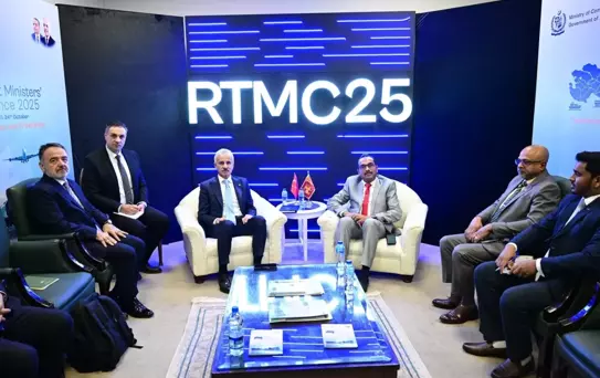 Ulaşım Bakanı Uraloğlu'ndan Sri Lanka ile Görüşme