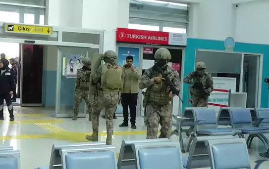 Iğdır Havalimanı'nda Patlayıcı Madde Tatbikatı Gerçeği Aratmadı