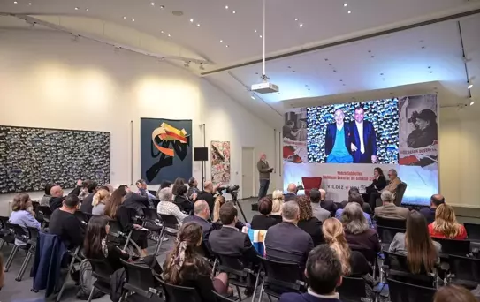 Burhan Doğançay'ın Sanatı Anlatıldı