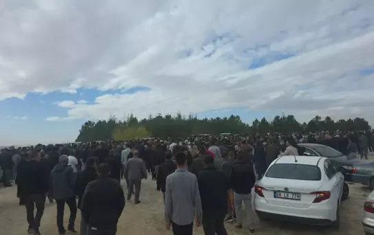 Üç Kardeş Kazada Hayatını Kaybetti