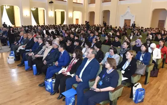 Prof. Dr. Kenan Koç'a Kazakistan'dan Ödül