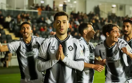 İzmir Derbisi: Altay ve Karşıyaka Yeniden Karşı Karşıya