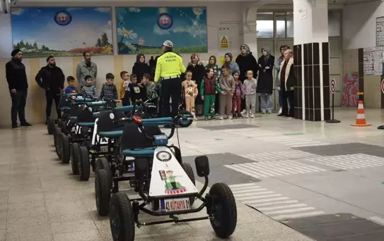 Kütahya'da Trafik Eğitimi Verildi