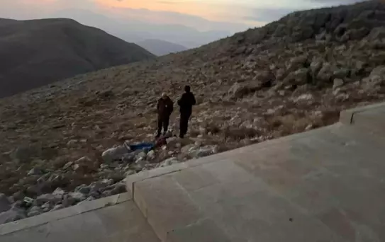 Nemrut Dağı'nda Turist Yaralandı