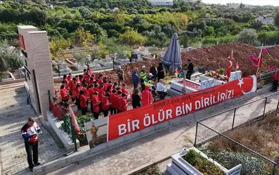 Okuduğu okulun öğrencileri, Mersinli şehit Mutlu'yu unutmadı