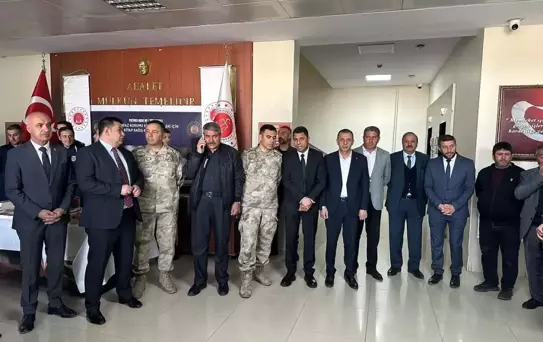 Patnos'ta Cezaevlerine Kitap Bağış Kampanyası Başlatıldı