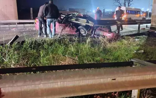Tekirdağ'da Trafik Kazası: İki Genç Hayatını Kaybetti