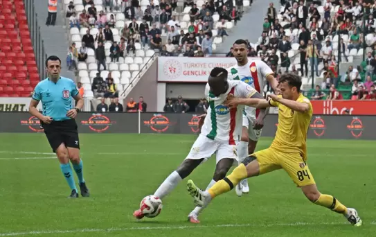 Amed ve İstanbulspor 0-0 Berabere Kaldı