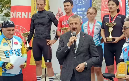 Edirne'de Cumhuriyet Kupası Bisiklet Yarışı