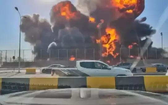 Basra'da Petrol Sahasında Patlama