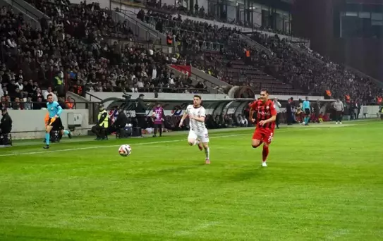 Elazığspor, Kastamonuspor'a 2-1 Yenildi