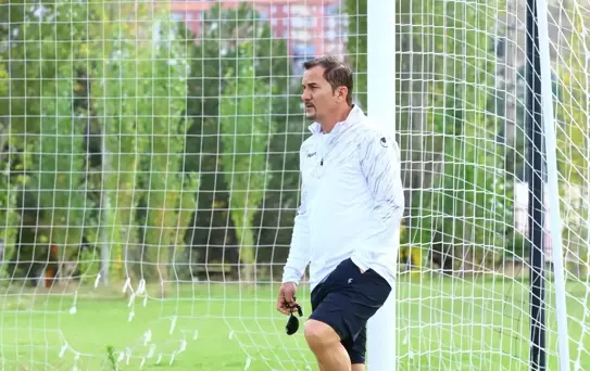Uşakspor, Bornova'yı Geçti