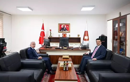 Kırklareli'nde Vali ve İdare Mahkemesi Başkanı Ziyareti