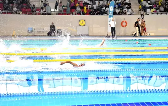 Kulaçlar Gazze için atıldı