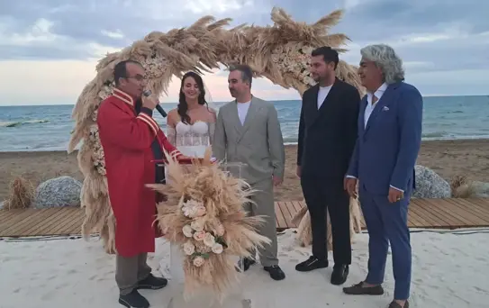Alp Tontu ve Cansu Yıldırım, Antalya'da Evlendi