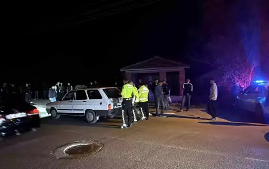 Tokat'ta Motosiklet-Otomobil Kazası: 2 Yaralı