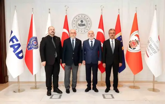 Elazığ Ticaret Borsası'nın Bakan Yardımcıları Ziyareti