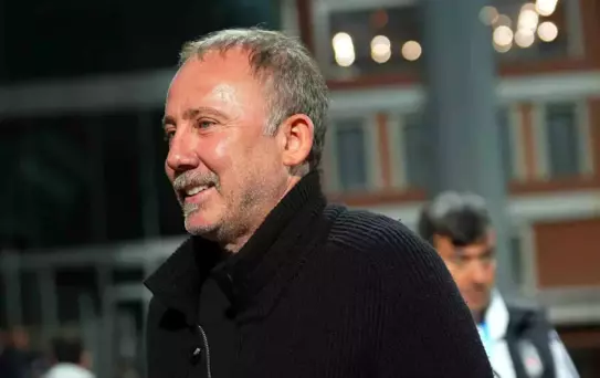 Sergen Yalçın Derbilerde Başarılı