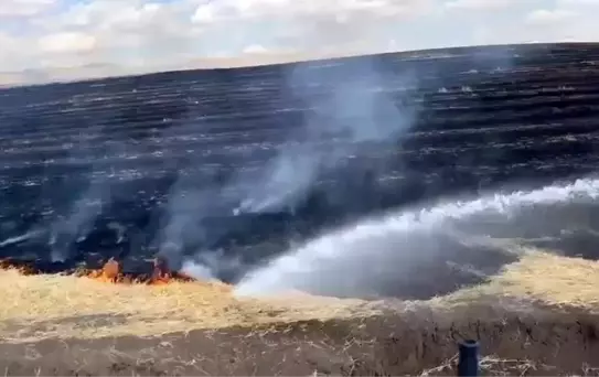 Silvan'da Anız Yangını