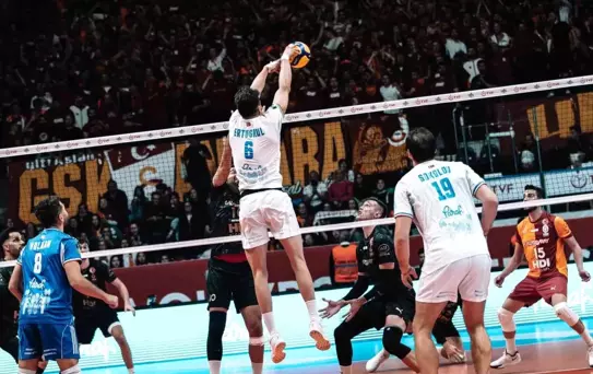 Halkbank Galatasaray'ı Mağlup Etti