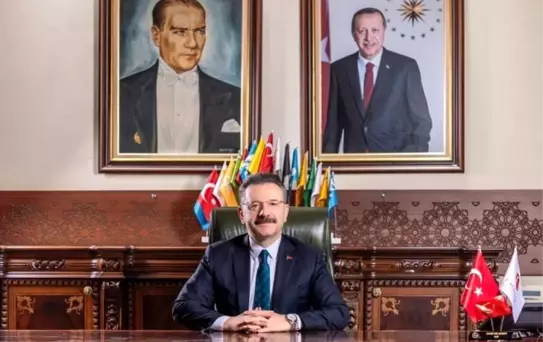 Eskişehir'de 29 Ekim Cumhuriyet Bayramı mesajları