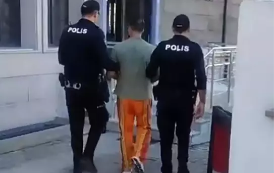 Uyuşturucu Ticaretiyle Aranan Şahıs Yakalandı