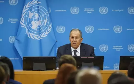 Lavrov'dan Trump'a Umut Mesajı