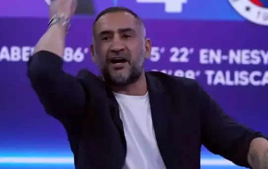 Ümit Karan Fenerbahçe maçındaki olayı anlatırken çıldırdı